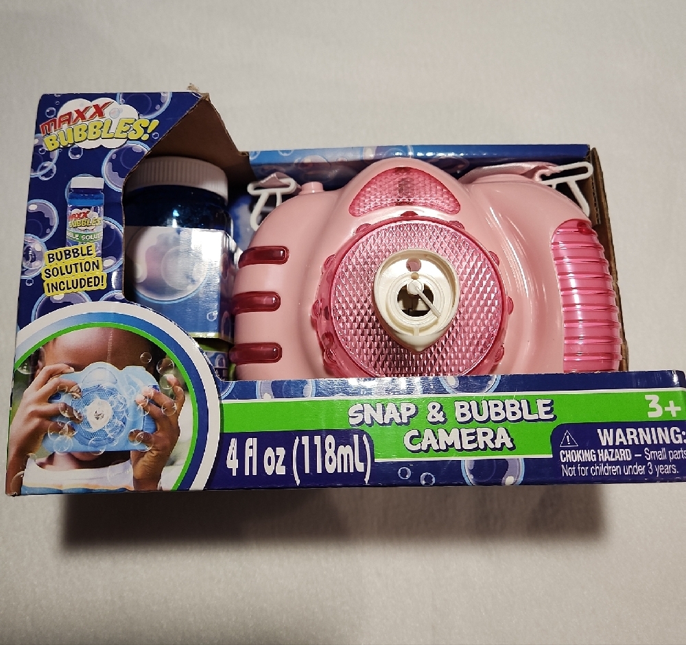 Maxx Bubbles Snap & Bubble Camera - Pink